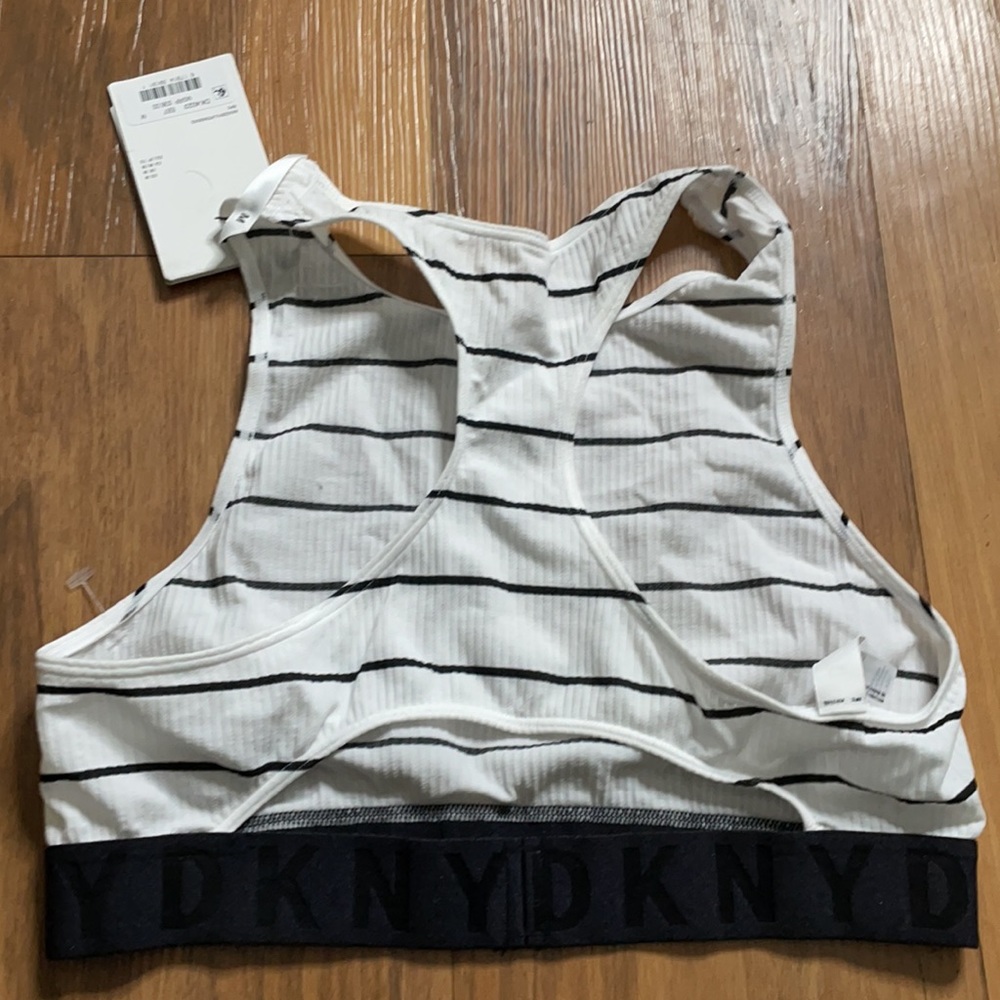 DKNY Seamless black and white rib crop‎ bralette top - Picture 5 of 7
